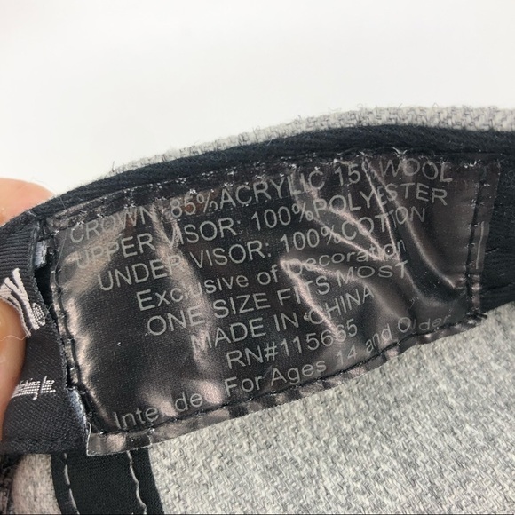 Call of Duty Black Ops 4 Snapback Hat Gaming Gamer Black Gray Wool Blend Orange - Picture 8 of 9